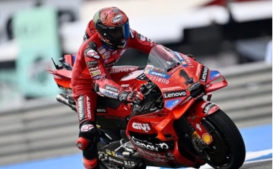 MotoGP spanya Grand Prix'sini kazanan Francesco Bagnaia
